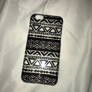 Black Aztec designed phone case for iPhone 6s